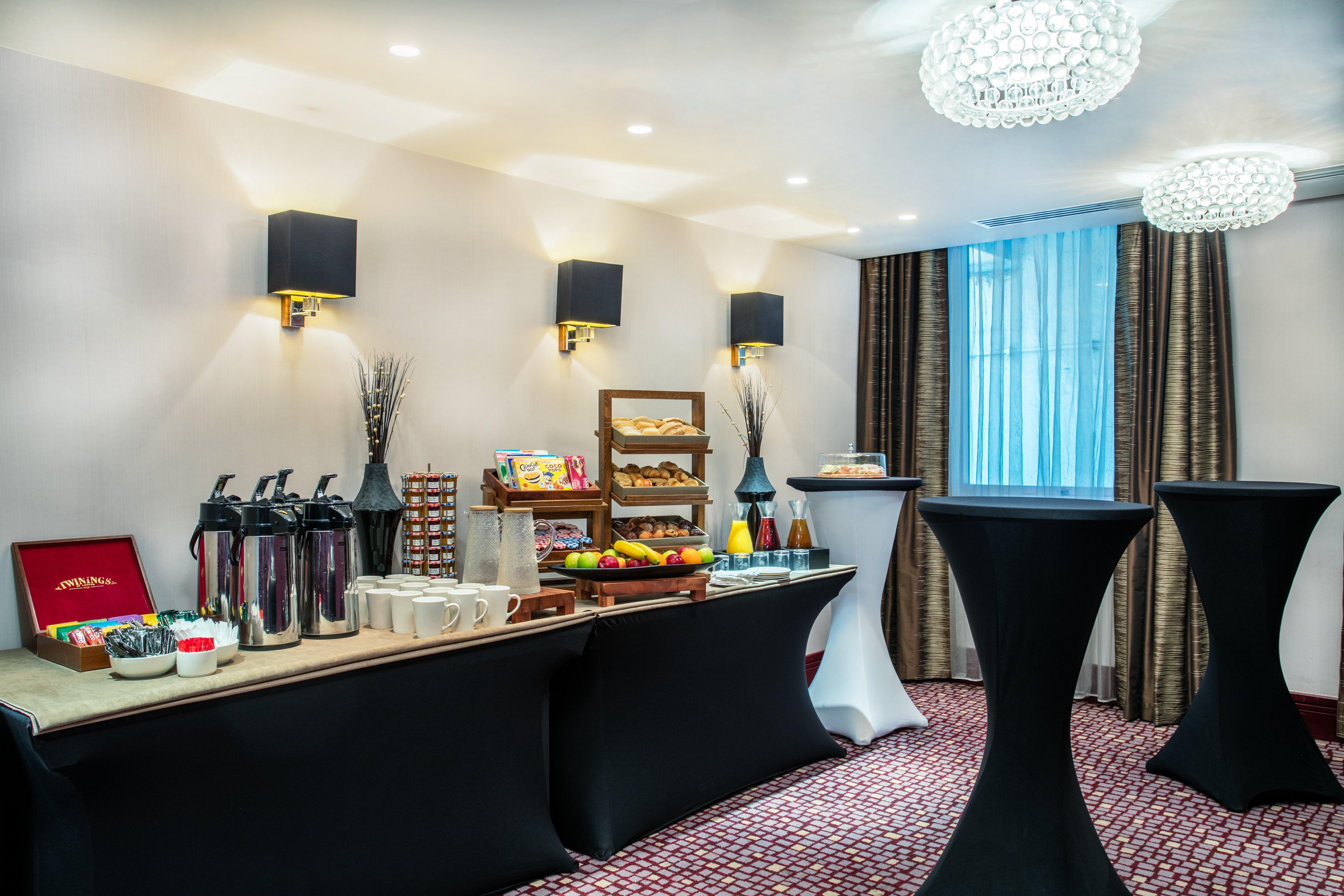Crowne Plaza London Ealing By Ihg Hotel Exterior foto