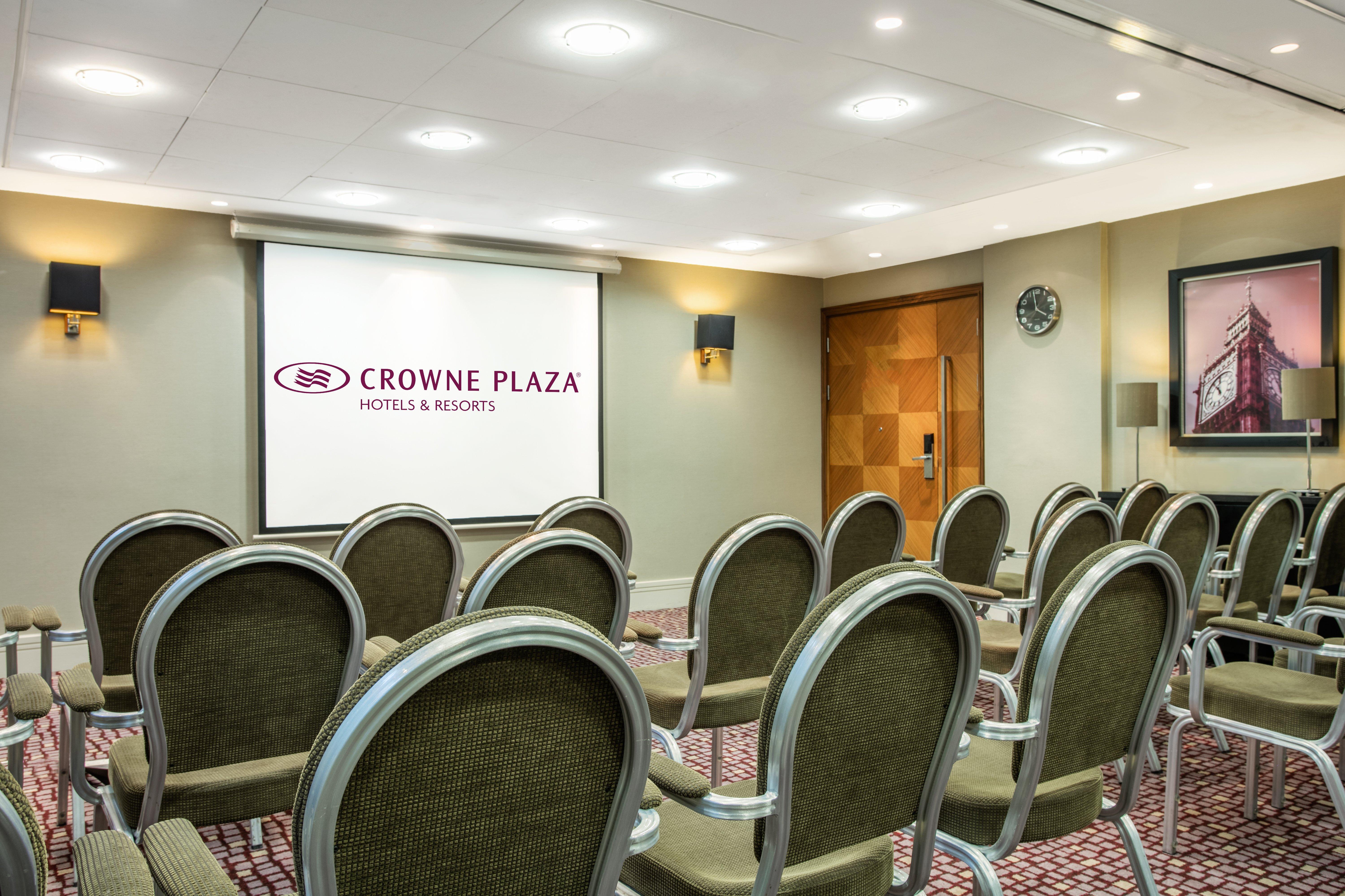 Crowne Plaza London Ealing By Ihg Hotel Exterior foto