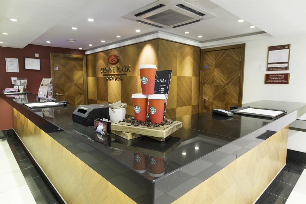 Crowne Plaza London Ealing By Ihg Hotel Exterior foto