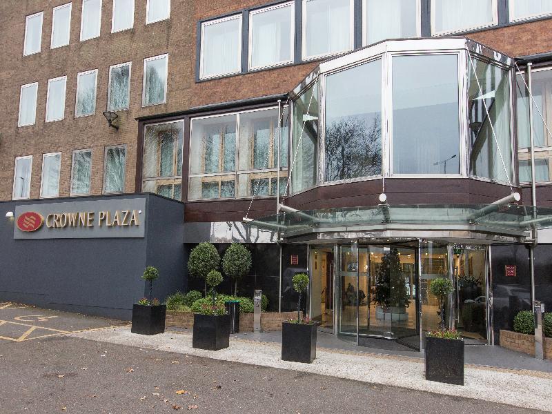 Crowne Plaza London Ealing By Ihg Hotel Exterior foto